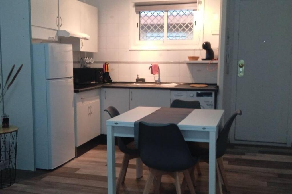 Appartement Tout Confort サロウ エクステリア 写真