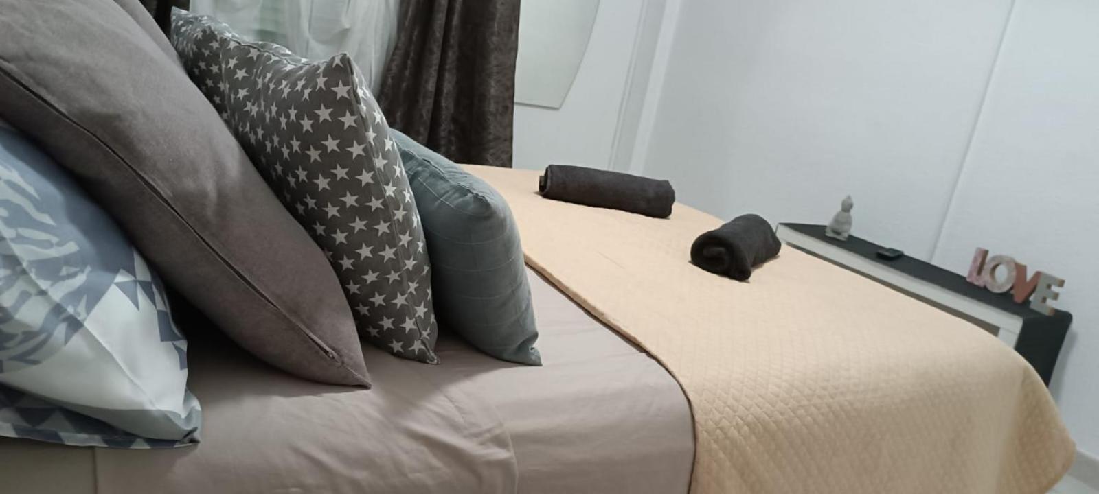 Appartement Tout Confort サロウ エクステリア 写真